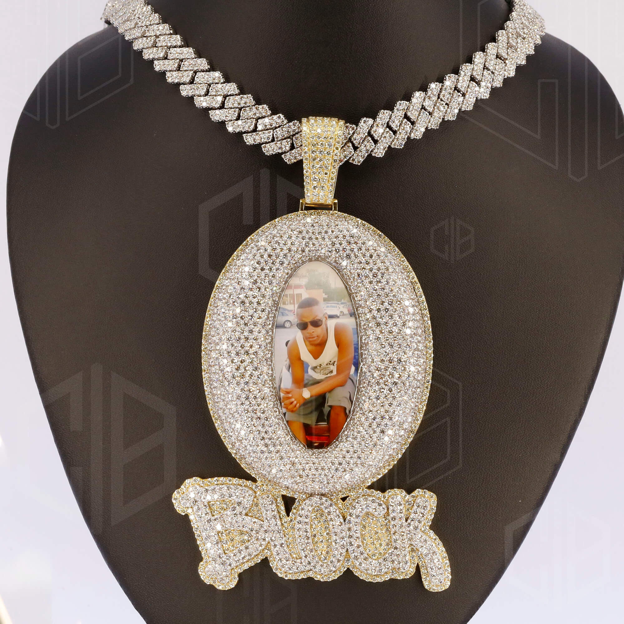 Men and Women Iced Custom 3D Memory Photo pendant